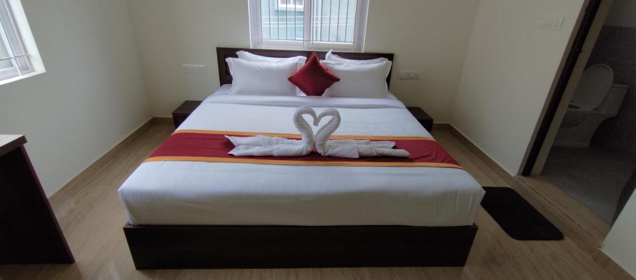Hotel Bangalore Airport Inn, Near Kempegowda Airport, Airport Pickup & Drop Available 24X7 Devanahalli מראה חיצוני תמונה