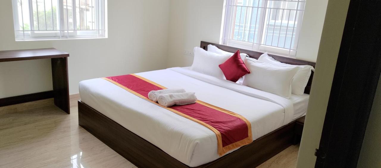 Hotel Bangalore Airport Inn, Near Kempegowda Airport, Airport Pickup & Drop Available 24X7 Devanahalli מראה חיצוני תמונה