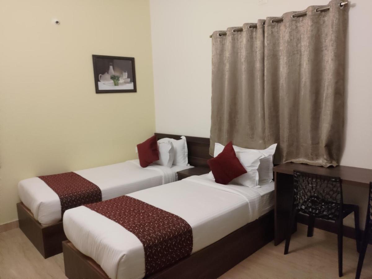 Hotel Bangalore Airport Inn, Near Kempegowda Airport, Airport Pickup & Drop Available 24X7 Devanahalli מראה חיצוני תמונה