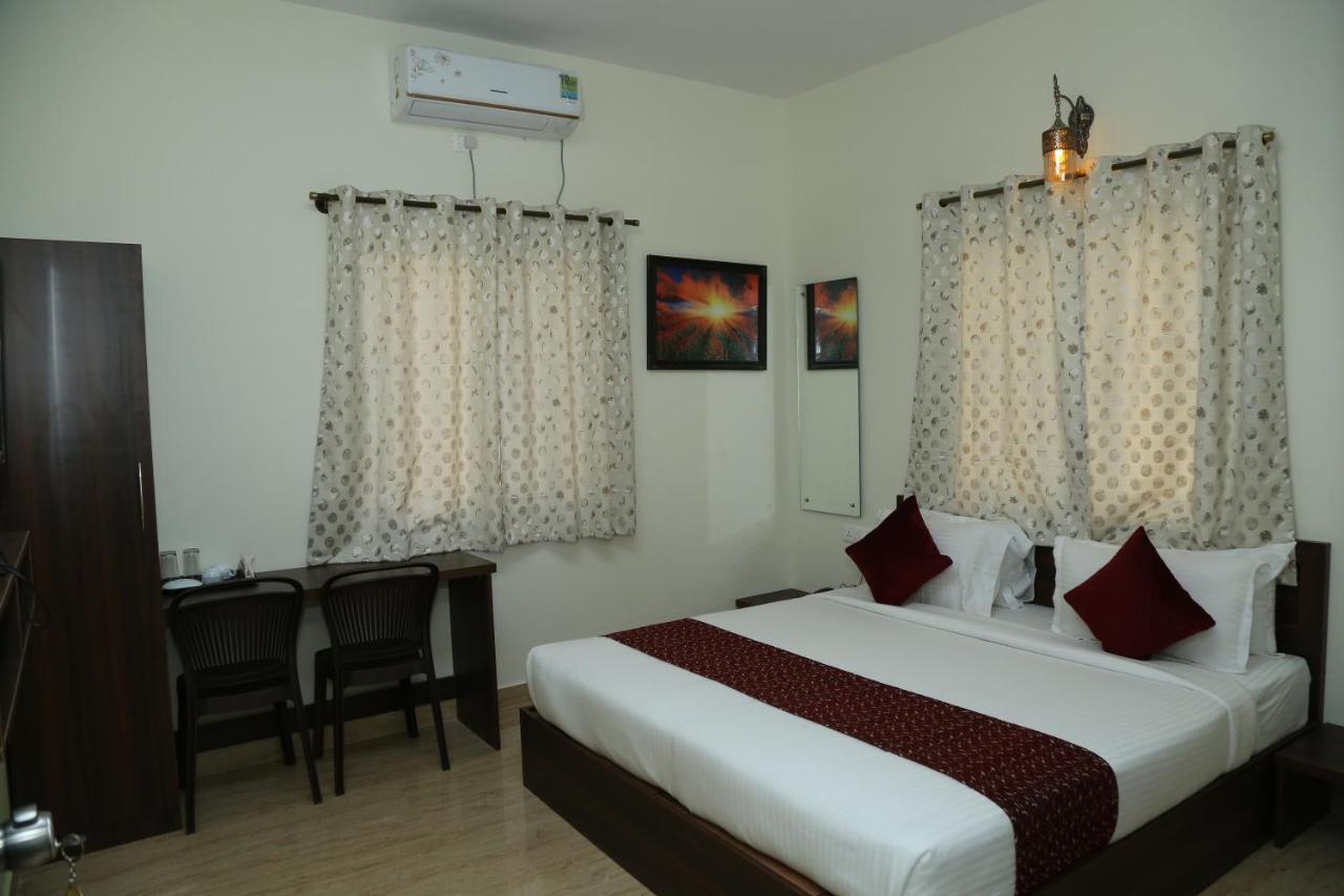 Hotel Bangalore Airport Inn, Near Kempegowda Airport, Airport Pickup & Drop Available 24X7 Devanahalli מראה חיצוני תמונה